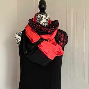 Yoga scarf. In perfect condition. Never worn